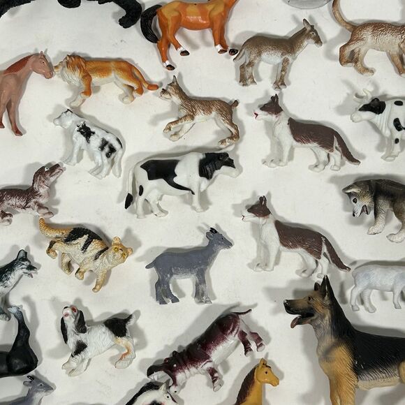 Lot of 86 Plastic Animal Minature Toys Figures Horse Dog Zebra Farm HIppo - Picture 9 of 14